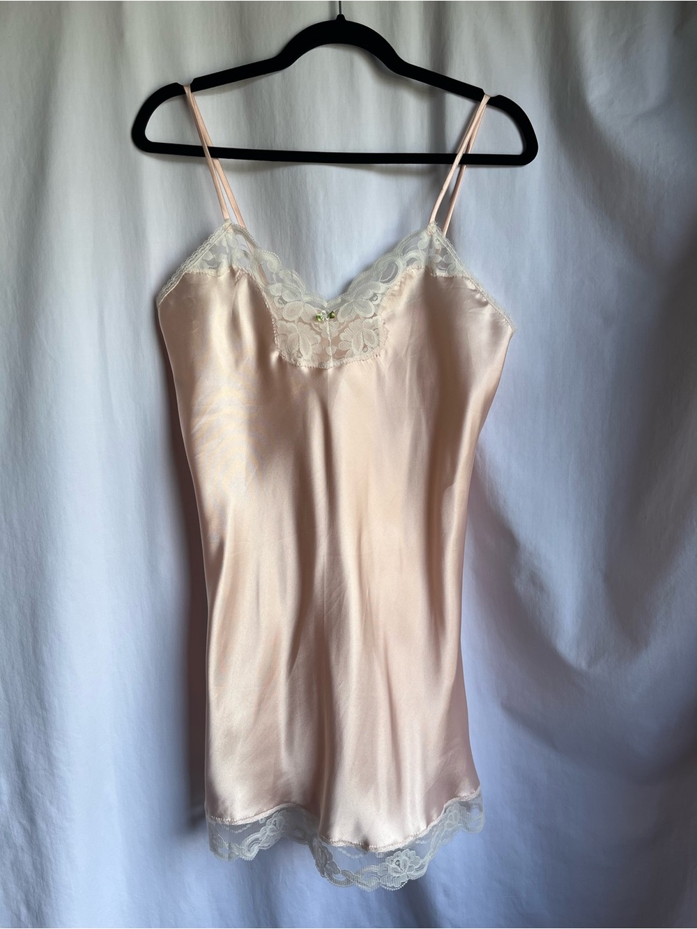 Vintage Satin Lace-Trim Chemise in Blush Pink cottagecore small